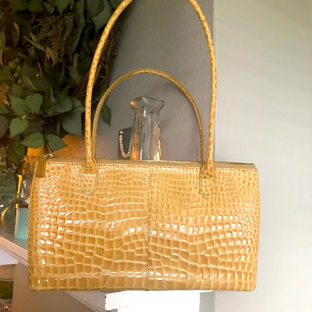 Hobo satchel tan/gold genuine leather